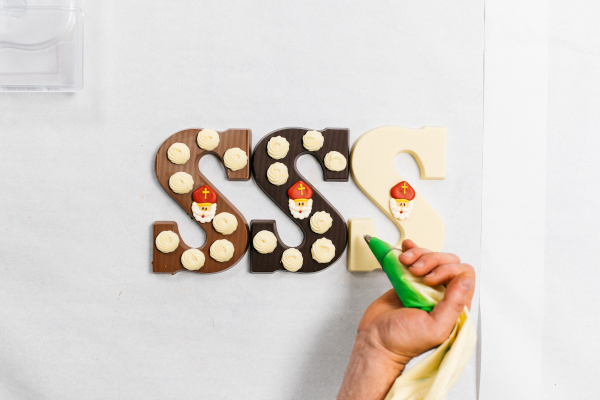 Onze luxe chocoladeletter S